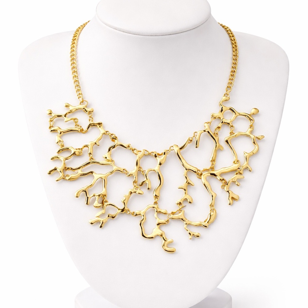 SILVER HEART NECKLACE